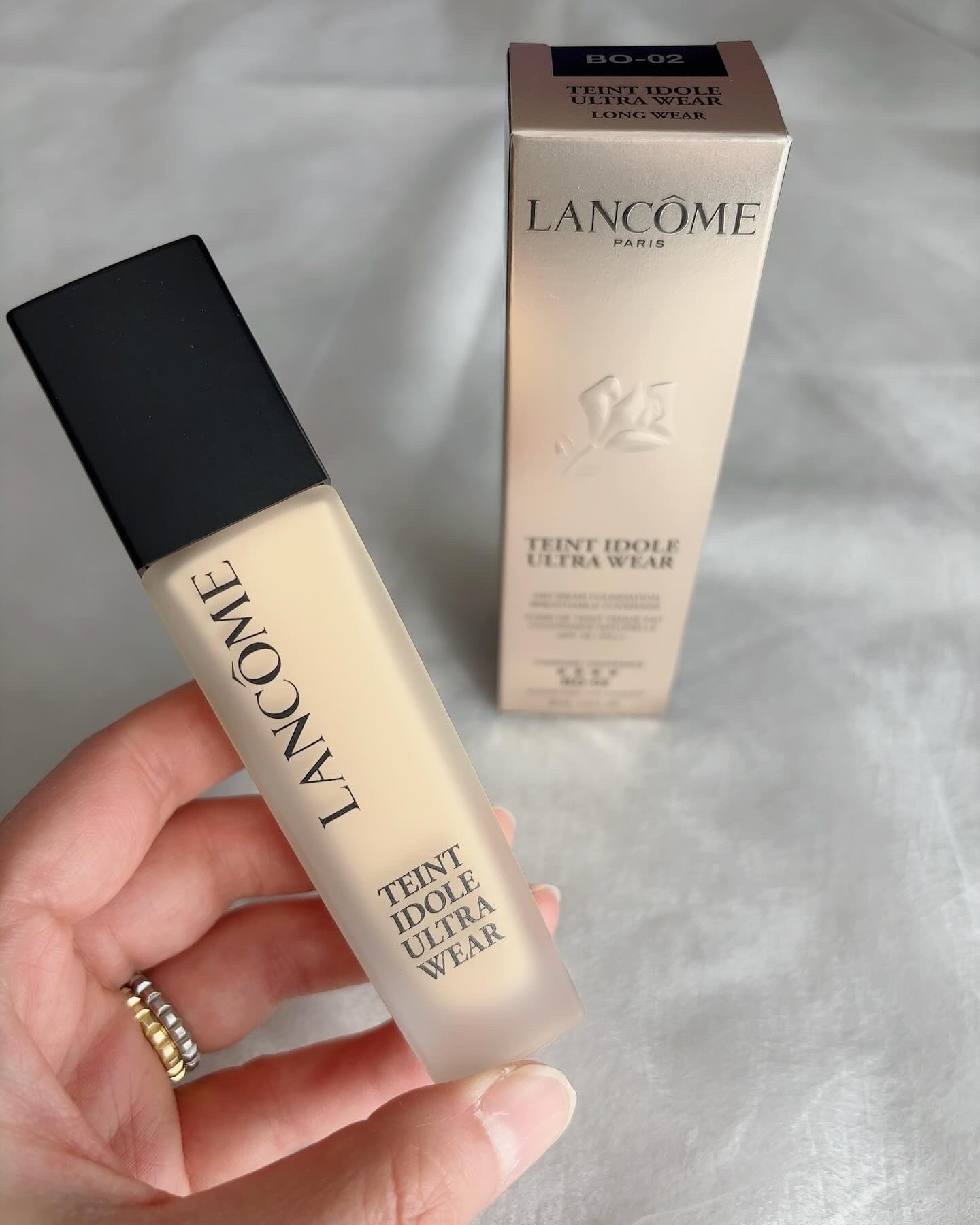 タンイドル ウルトラ ウェア リキッド N/LANCOME/リキッドファンデーションを使ったクチコミ（1枚目）