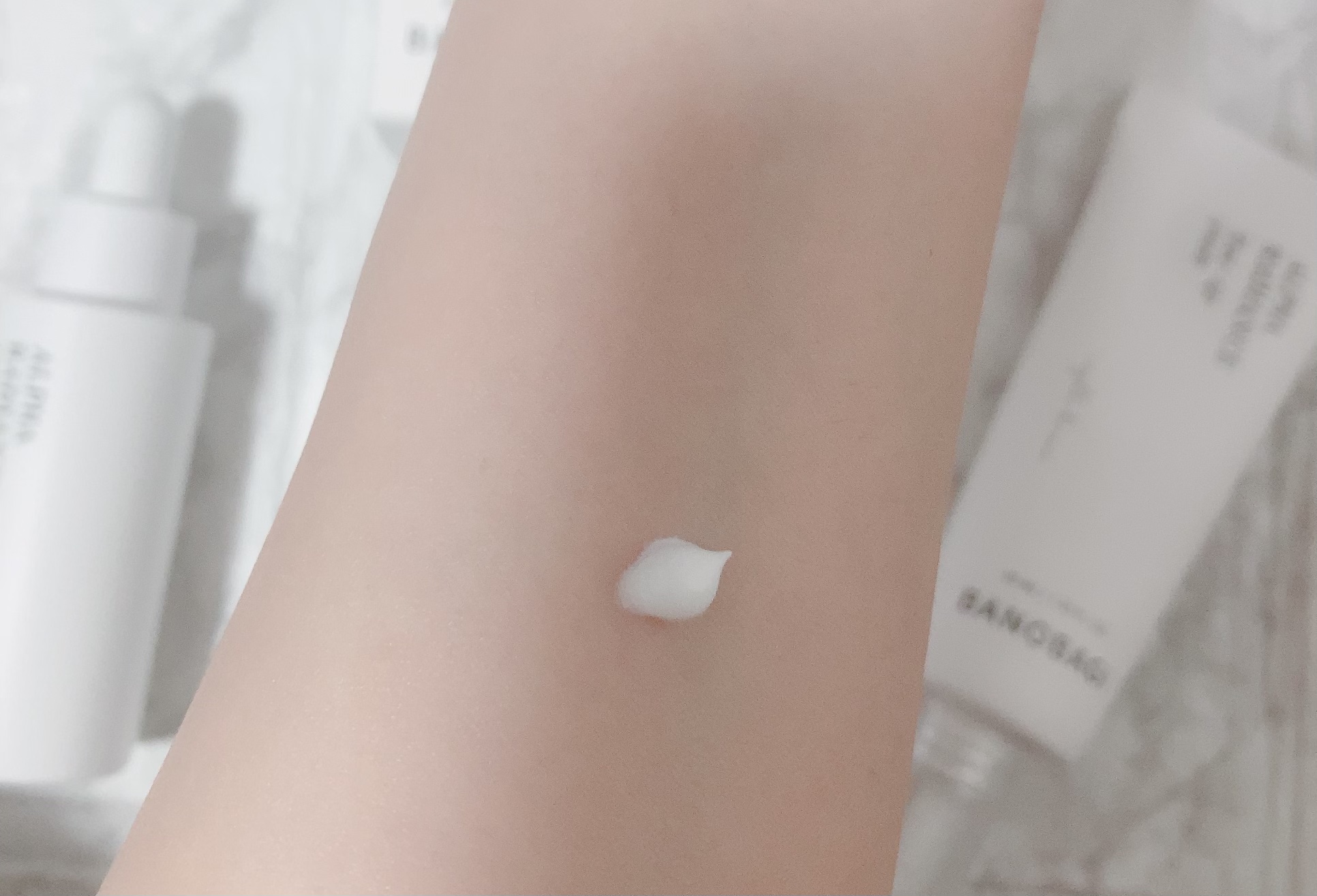 アルファ ラディアンス トーンアップクリーム/BANOBAGI/フェイスクリームを使ったクチコミ（3枚目）