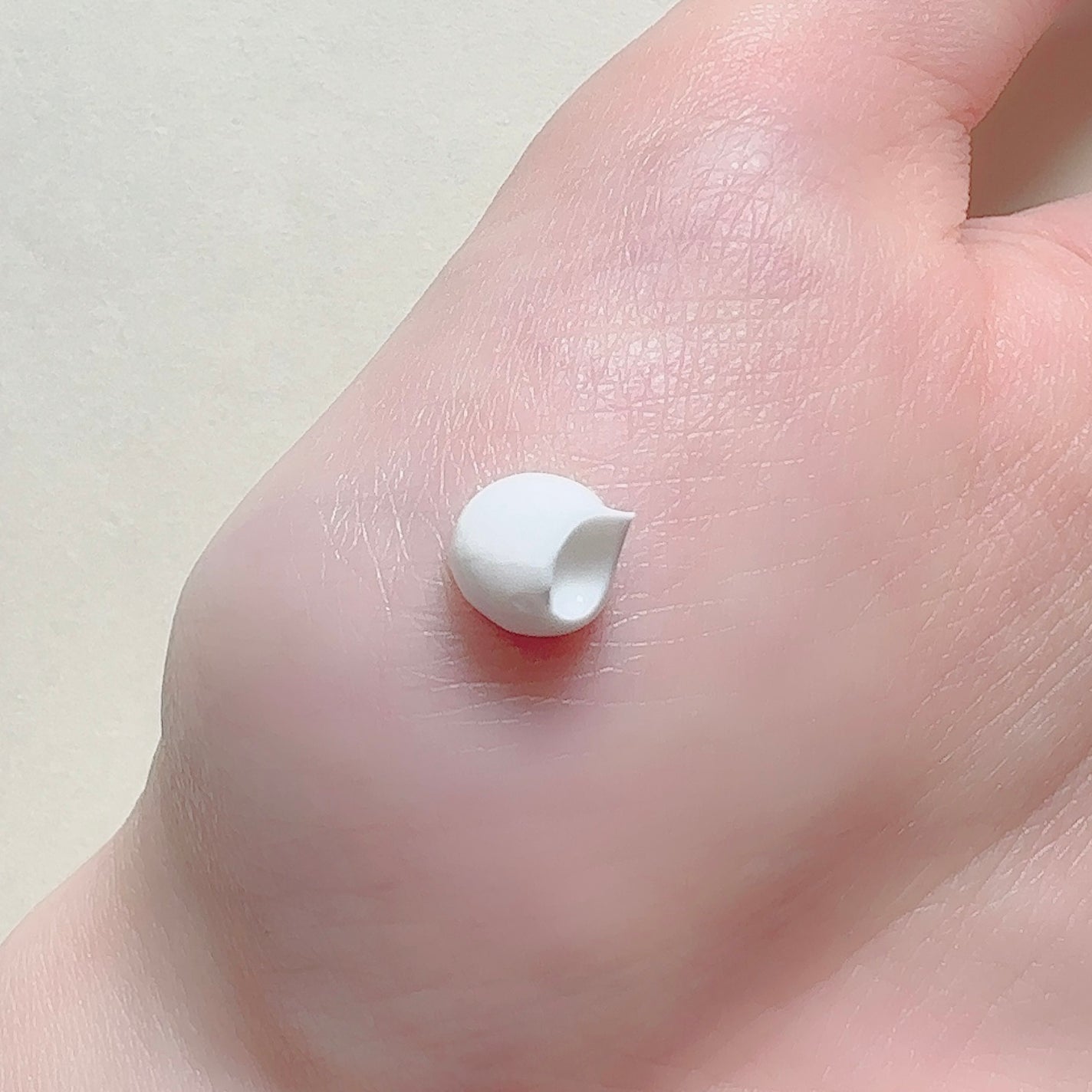 シカプラスト リペアクリーム B5+ /ラ ロッシュ ポゼ/フェイスクリームを使ったクチコミ(3枚目)