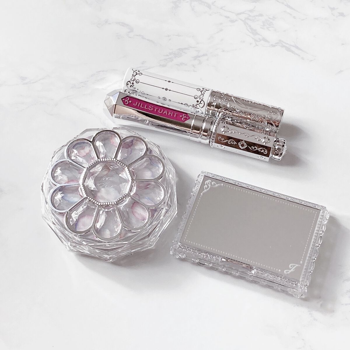 ジルスチュアート ムースブロウマスカラ 11 soft lilac/JILL STUART/眉マスカラを使ったクチコミ（1枚目）