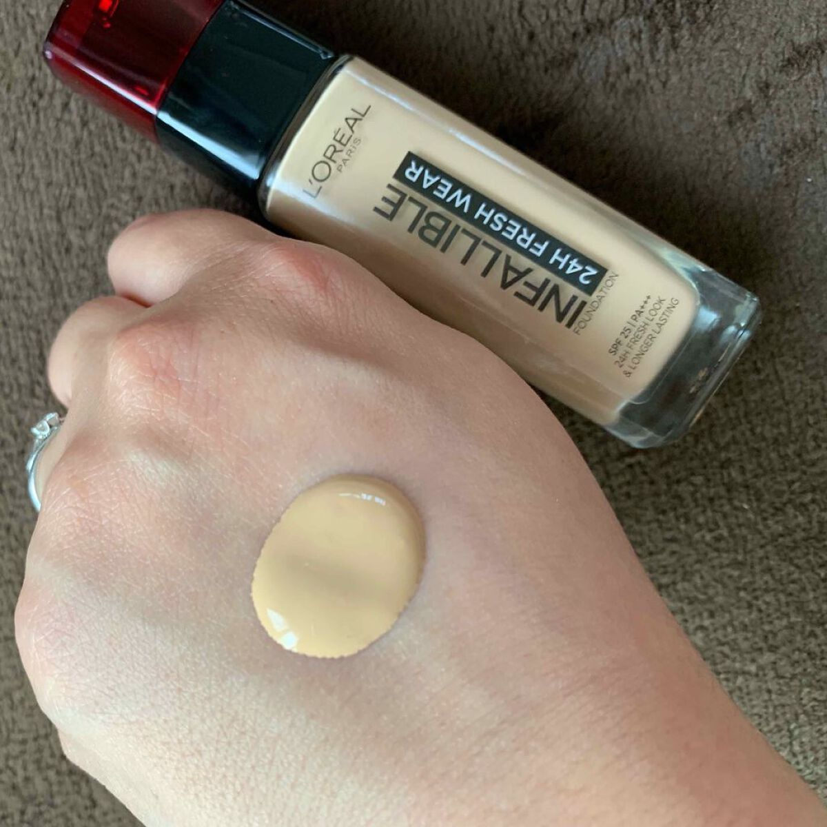 インファリブル フレッシュウェア ファンデーション 120 バニラ