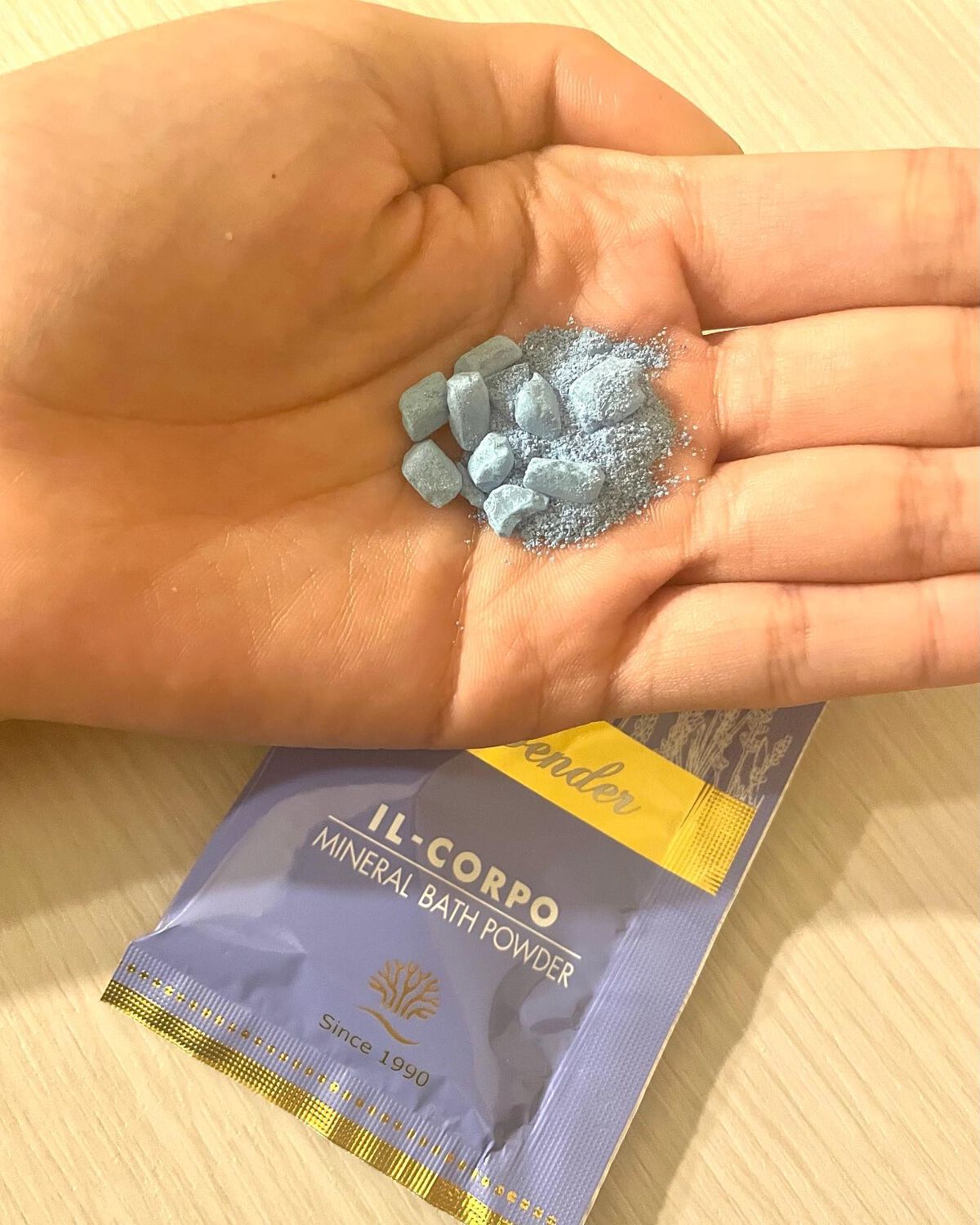 ミネラルバスパウダー グリーティングギフト/イルコルポ/入浴剤セットを使ったクチコミ（3枚目）