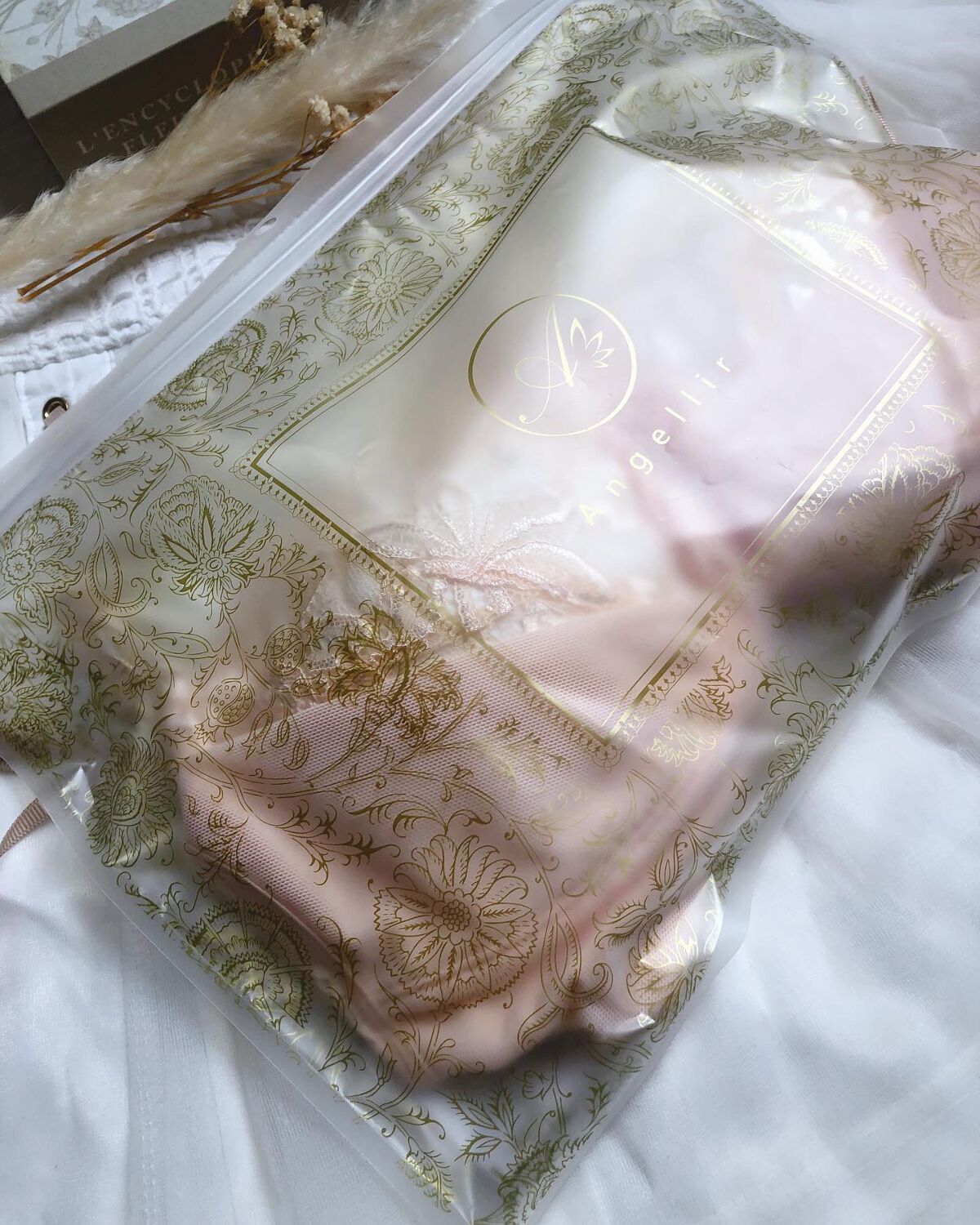 ð¥ð¢ð¬ð.ðððð çŸå®¹ã©ã€ã¿ãŒ on LIPS ã..Angellirãµãããã«ãŒã ãã©ãã¬ã¹ãã®ãã¶ã€ã³ãšã«ã©..ãïŒ9æç®ïŒ