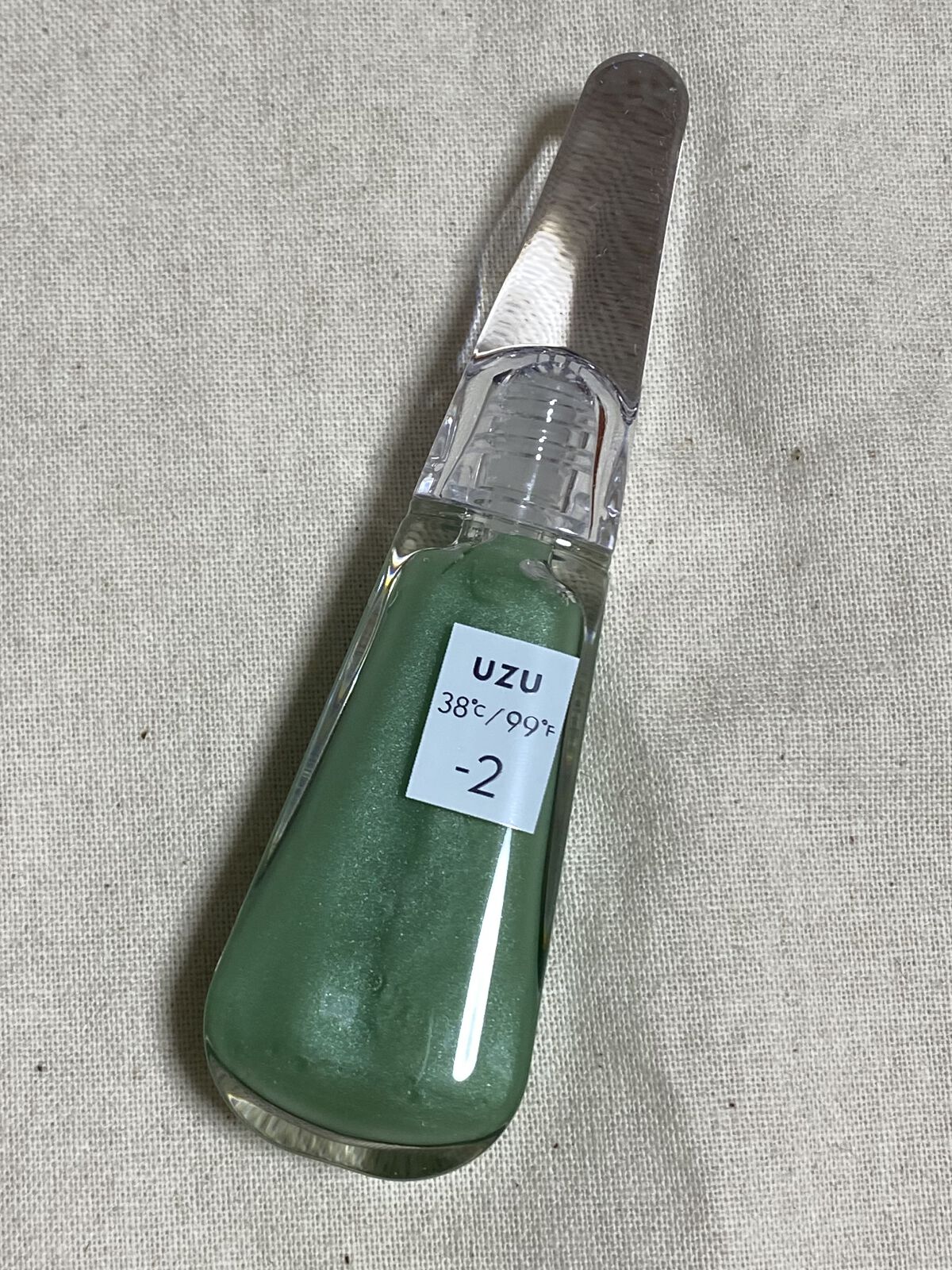 38°C / 99°F リップトリートメント (リップ美容液)/UZU BY FLOWFUSHI/リップケアを使ったクチコミ（1枚目）