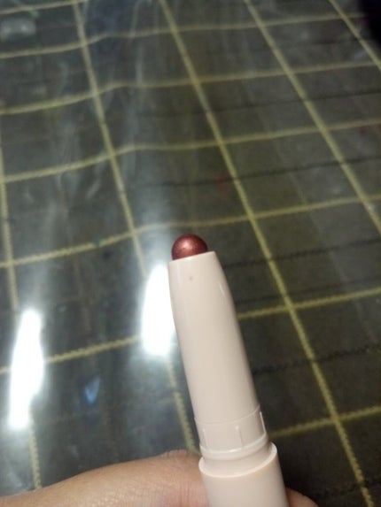 グリッタースティックアイシャドウ/Kirei&co./スティックアイシャドウを使ったクチコミ(2枚目)