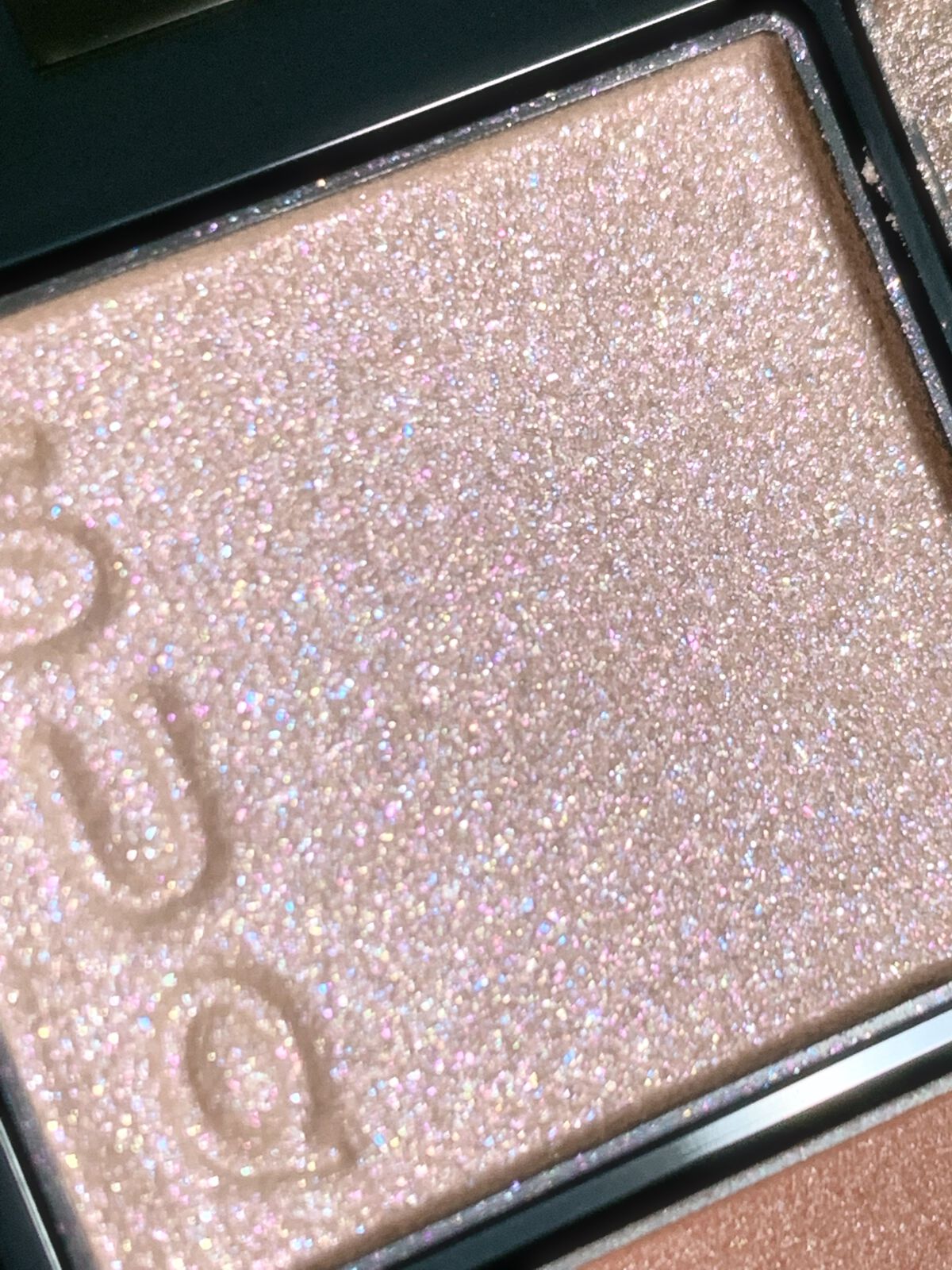 シグニチャー カラー アイズ/SUQQU/アイシャドウパレットを使ったクチコミ(3枚目)