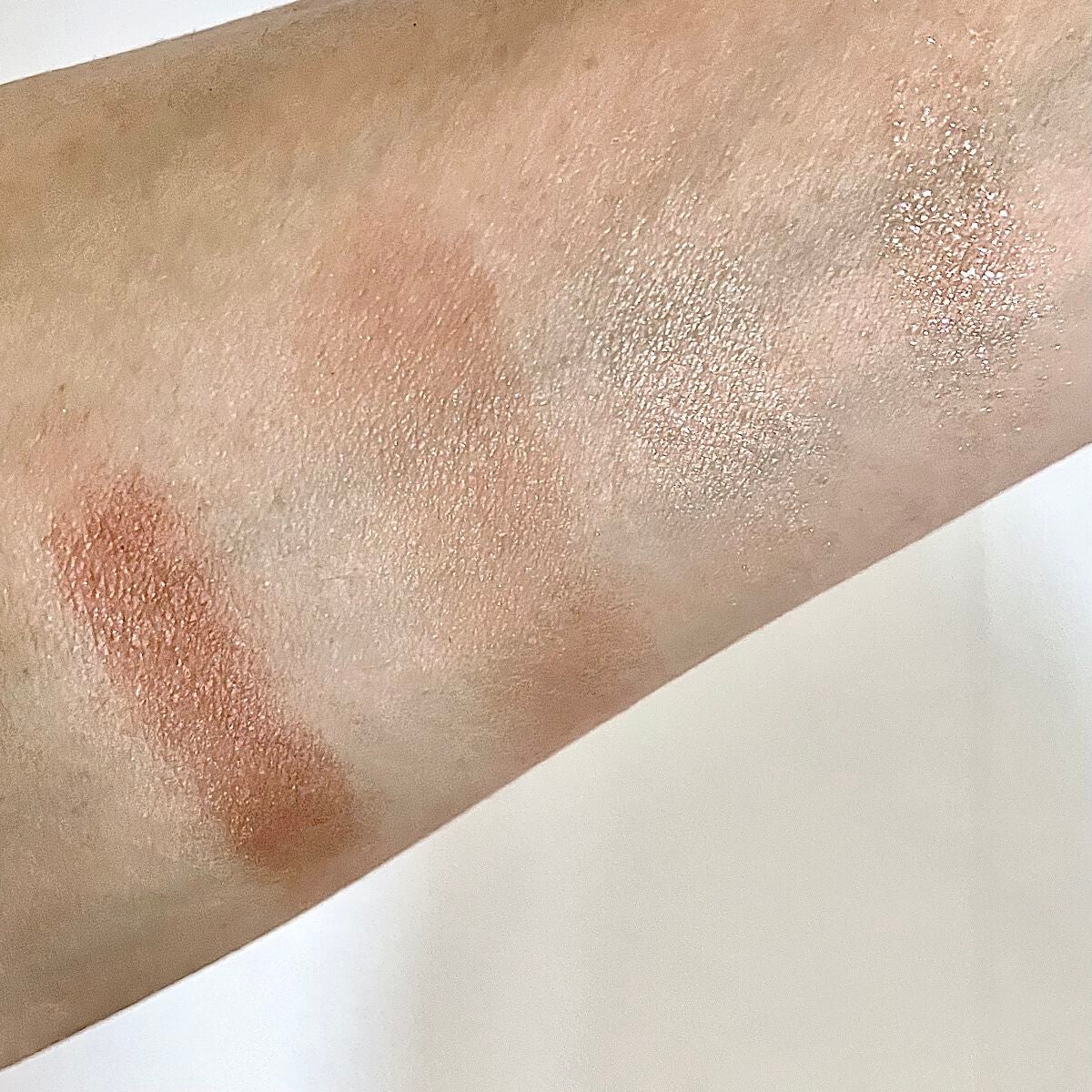 ベージュトーンアイシャドウ/CEZANNE/アイシャドウパレットを使ったクチコミ(3枚目)