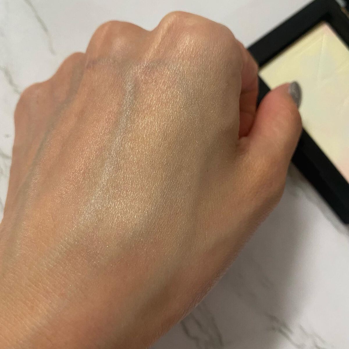 ライトリフレクティング プリズマティックパウダー/NARS/プレストパウダーを使ったクチコミ(4枚目)