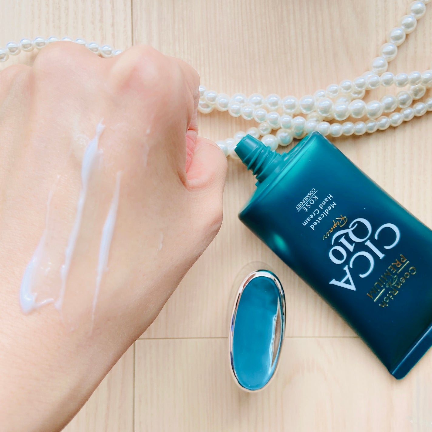 コエンリッチ ザ プレミアム 薬用リンクルナイト ハンドクリーム 【医薬部外品】/コエンリッチQ10/ハンドクリームを使ったクチコミ(6枚目)