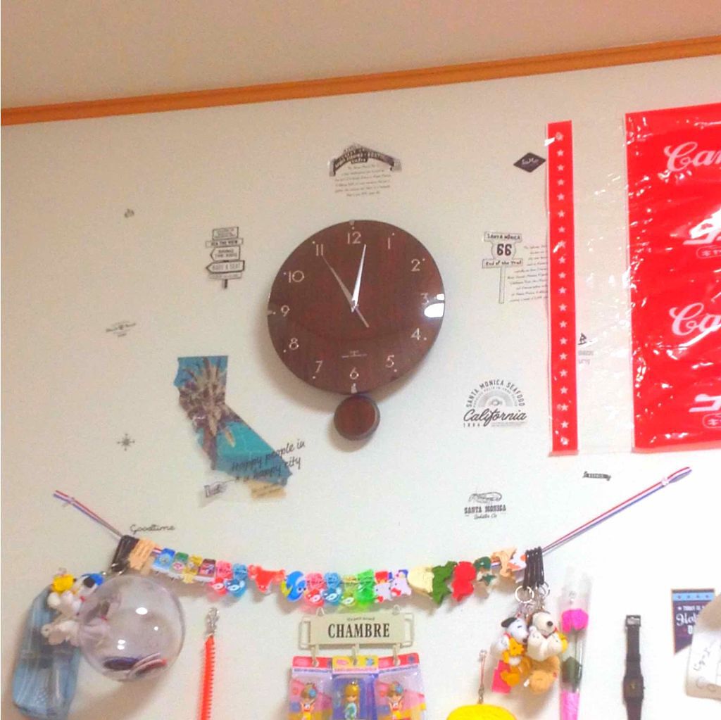 Ⓜ︎ on LIPS 「やっと完成したー‼︎😂一週間かけて、壁につけるもの買ったり、家..」(3枚目)