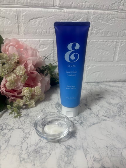 ELUXE エレガントリペアトリートメントのクチコミ「なめらかな指通りの髪に
イラックス エレガントリペアトリートメント
をお試しです♪
おもわず触.....」(1枚目)