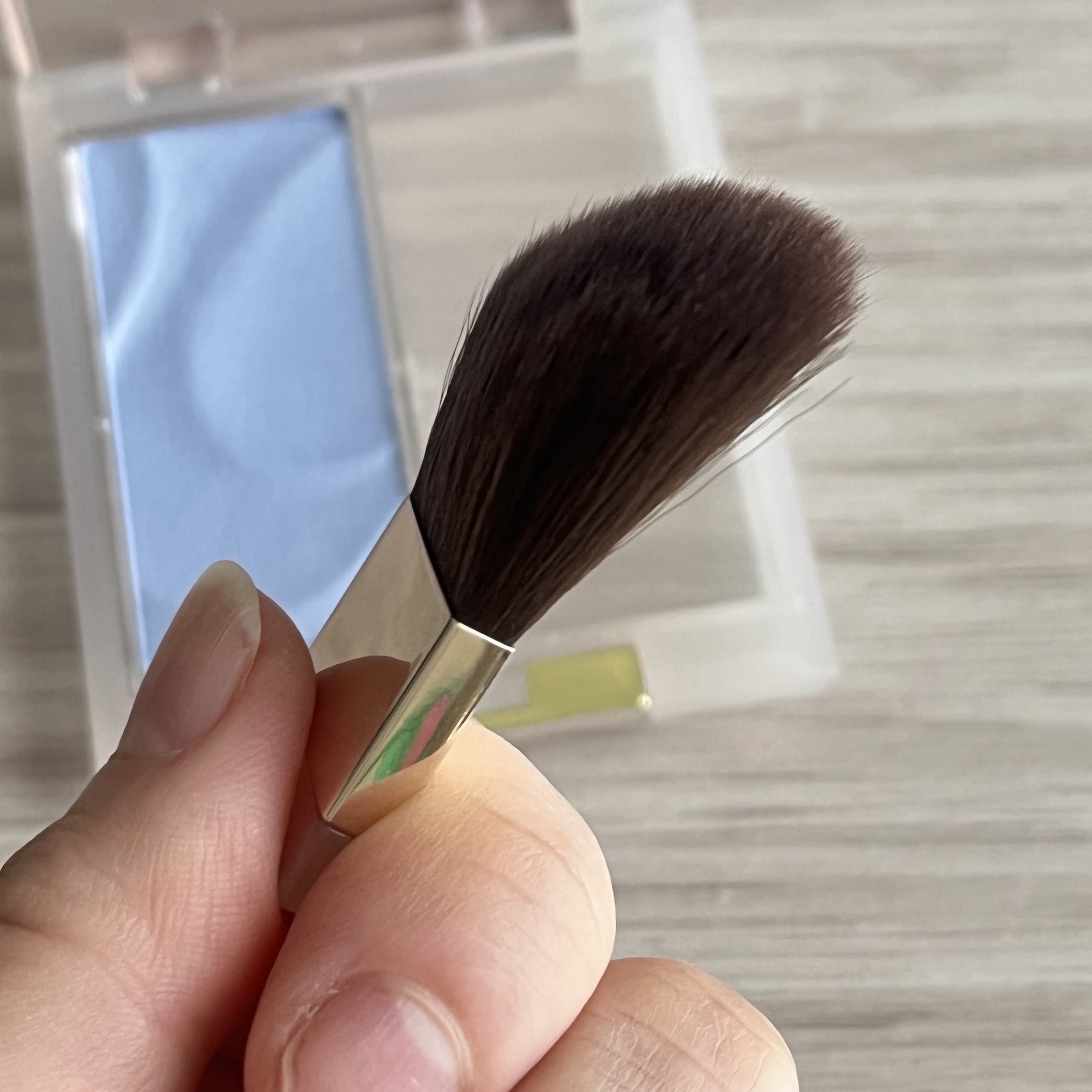 シームレストーン ブラッシュ SB01 シーショア/excel/パウダーチークを使ったクチコミ（3枚目）