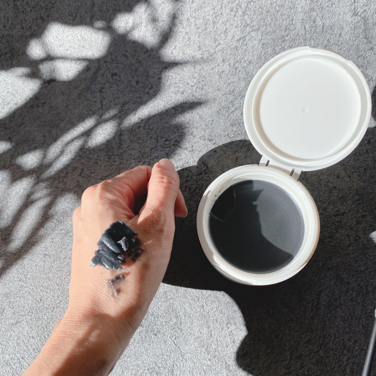 パーフェクトワンフォーカス スムースクレンジングバーム ディープブラック/PERFECT ONE FOCUS/クレンジングバームを使ったクチコミ(2枚目)