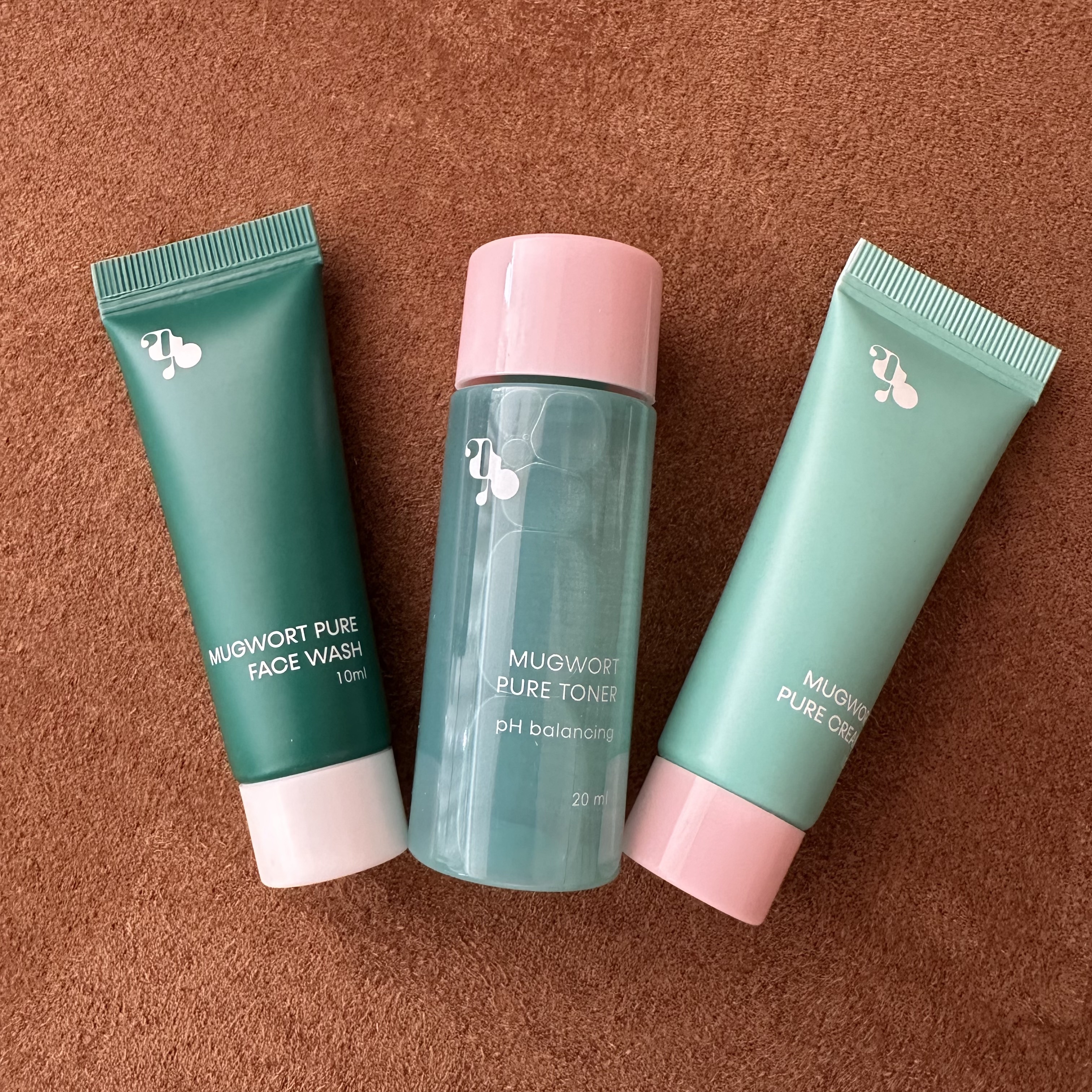 マグワートファーストキット/mgb skin/スキンケアキットを使ったクチコミ（2枚目）