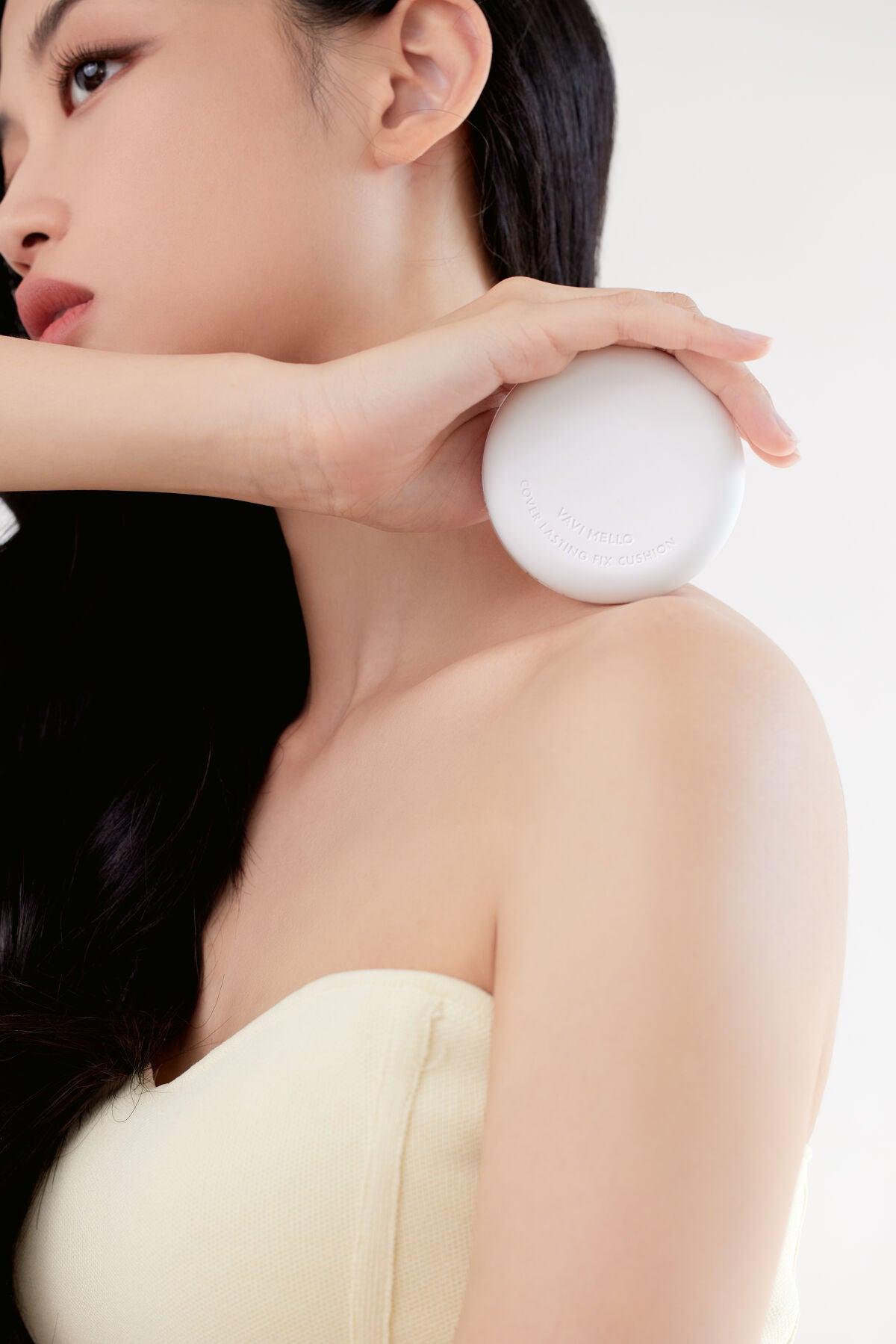 DHOLICオリジナルコスメ「VAVI MELLO」が新たなコンセプトヘリニューアル。 マスクに付きにくい「クッションファンデーション」を5名様にプレゼント!(1枚目)