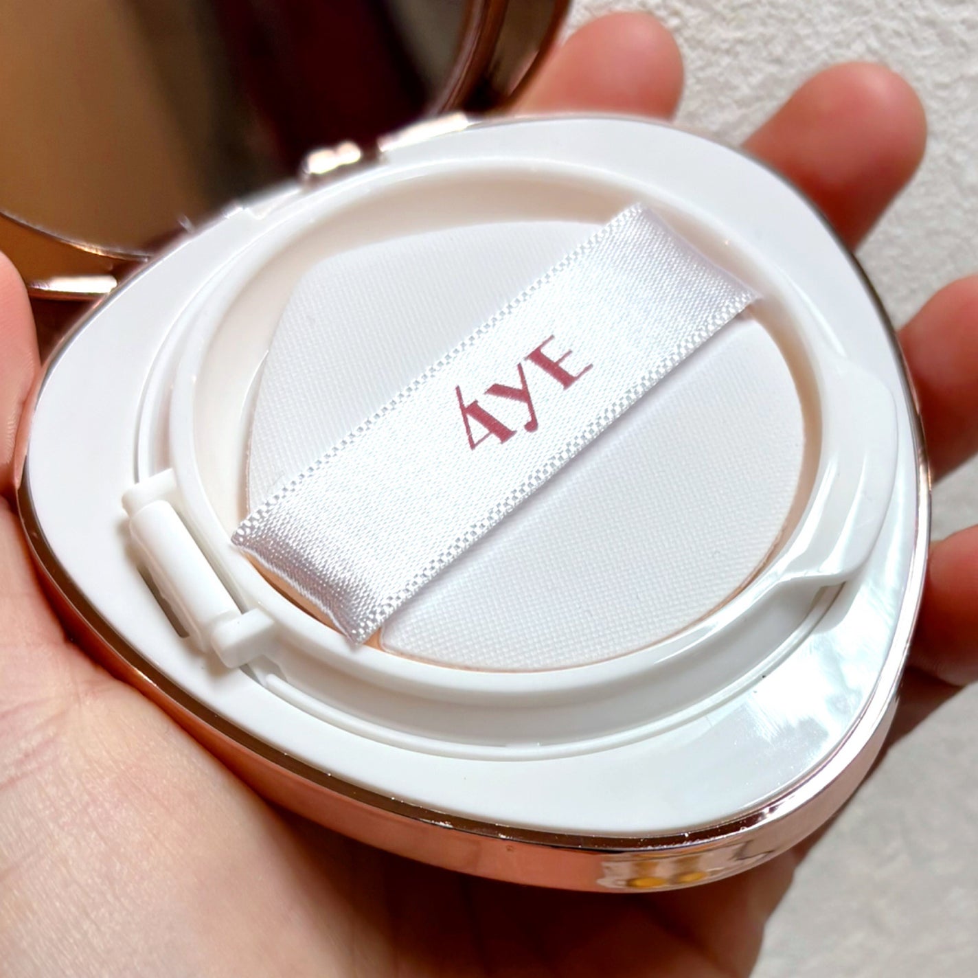 ピンクダイヤクッション/4YE/クッションファンデーションを使ったクチコミ(2枚目)