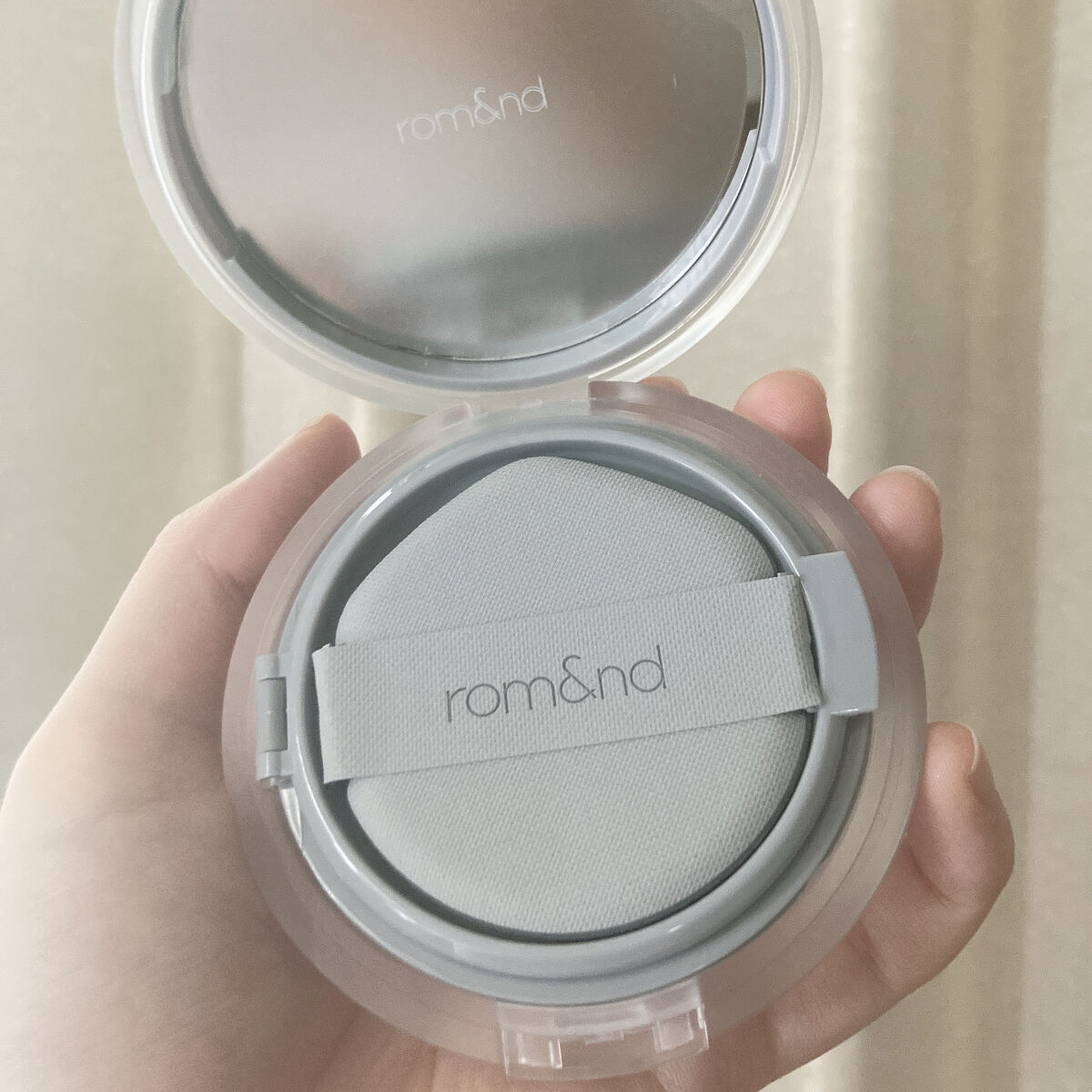 ヌーゼロクッション 01 ポーセリン17/rom&nd/クッションファンデーションを使ったクチコミ（2枚目）