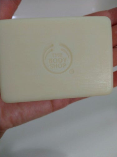 ソープ AM&H（アーモンドミルク＆ハニー）/THE BODY SHOP/ボディ石鹸を使ったクチコミ（2枚目）