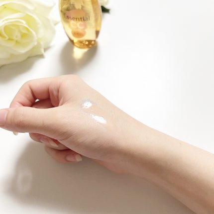 CCオイル/エッセンシャル/ヘアオイルを使ったクチコミ(2枚目)