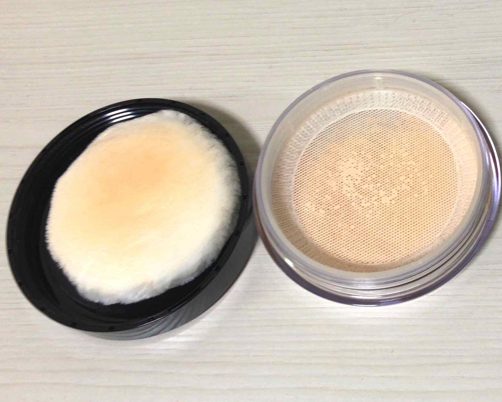 ナチュラル カバーリング ルース パウダー/SUQQU/ルースパウダーを使ったクチコミ(2枚目)