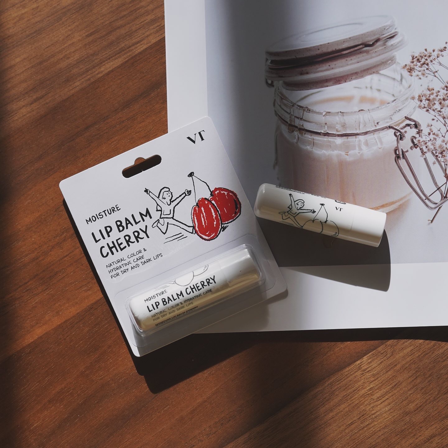 モイスチャーリップバーム チェリー/VT/リップバームを使ったクチコミ（3枚目）