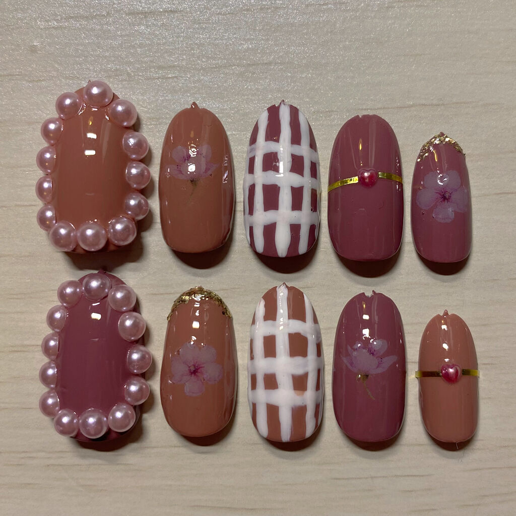 AT サロンネイルエナメル/Art Collection/マニキュアを使ったクチコミ（2枚目）