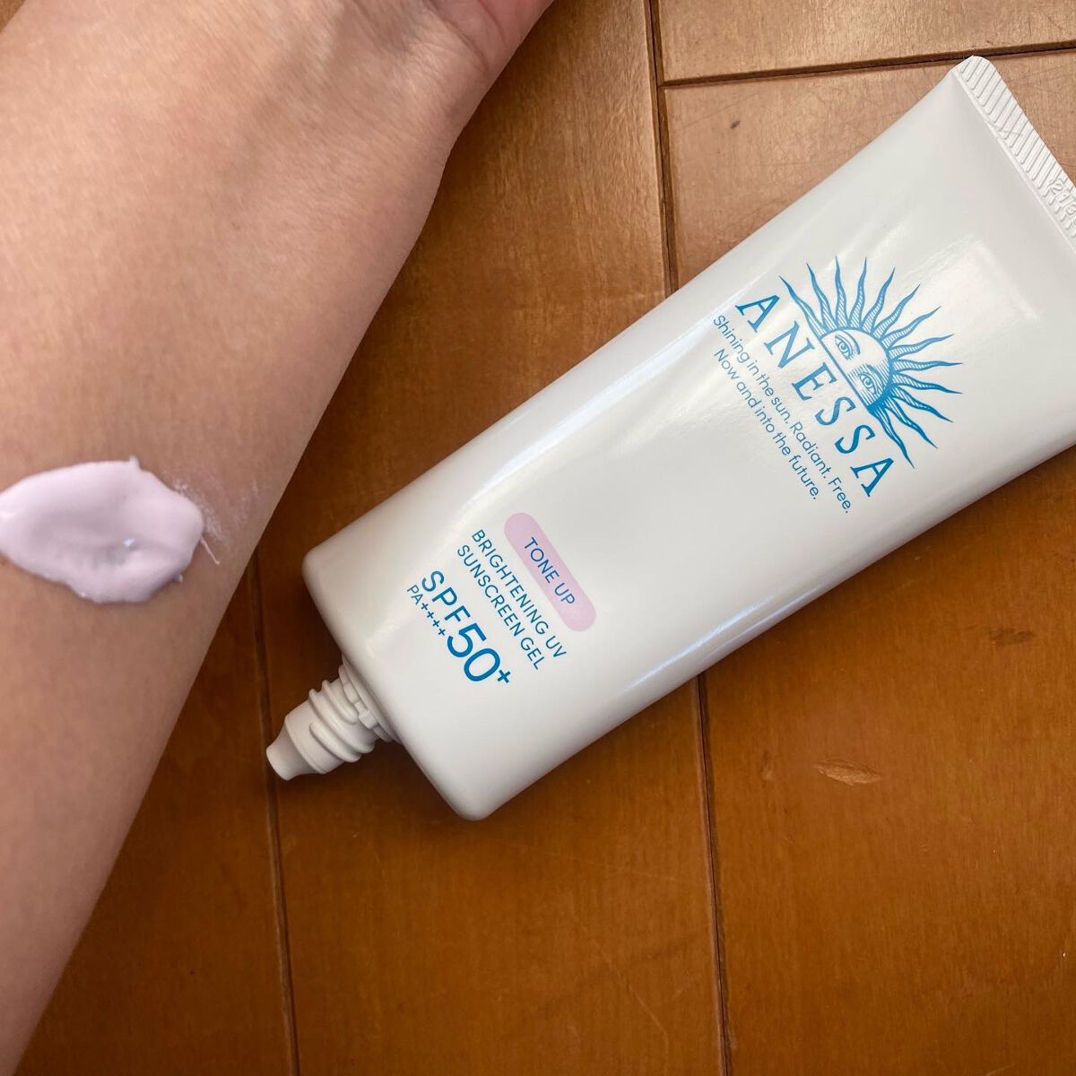 るいめい on LIPS 「.☘アネッサ ブライトニングUV ジェル N(医薬部外品)シミ..」(4枚目)