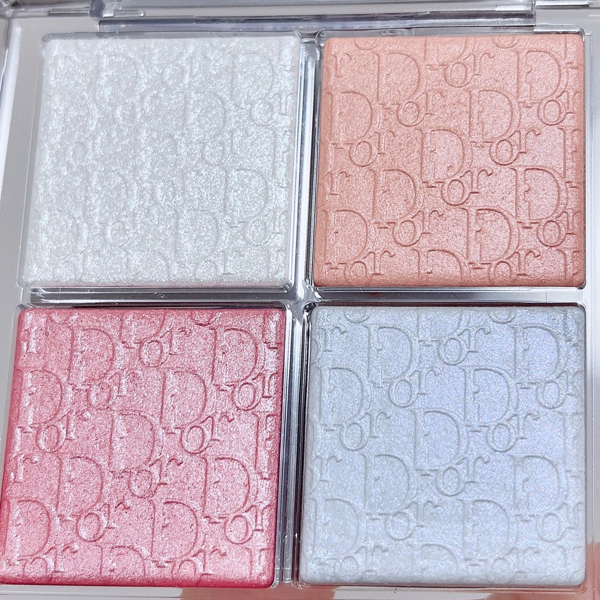 ディオール バックステージ フェイス グロウ パレット/Dior/ハイライトを使ったクチコミ(2枚目)