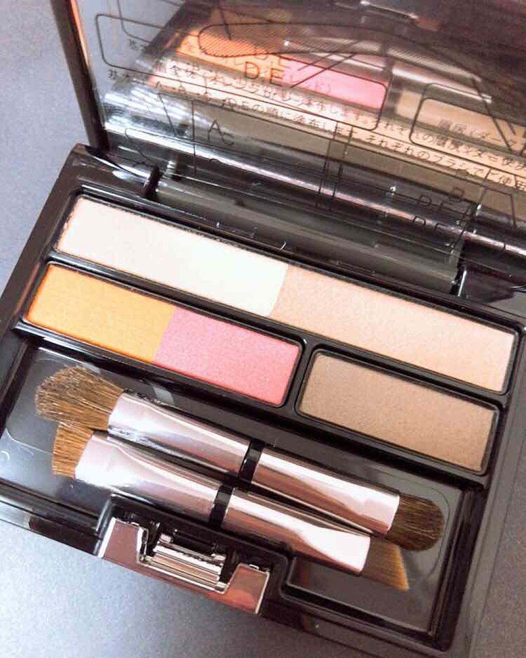 アイブロウ クリエイティブパレット/IPSA/パウダーアイブロウを使ったクチコミ（1枚目）