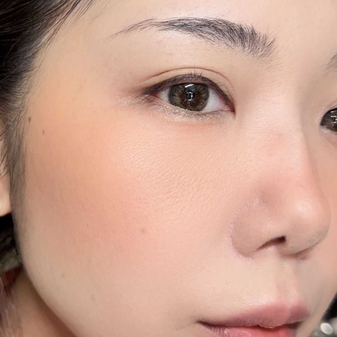 アディクション ザ ブラッシュ マット/ADDICTION/パウダーチークを使ったクチコミ（2枚目）