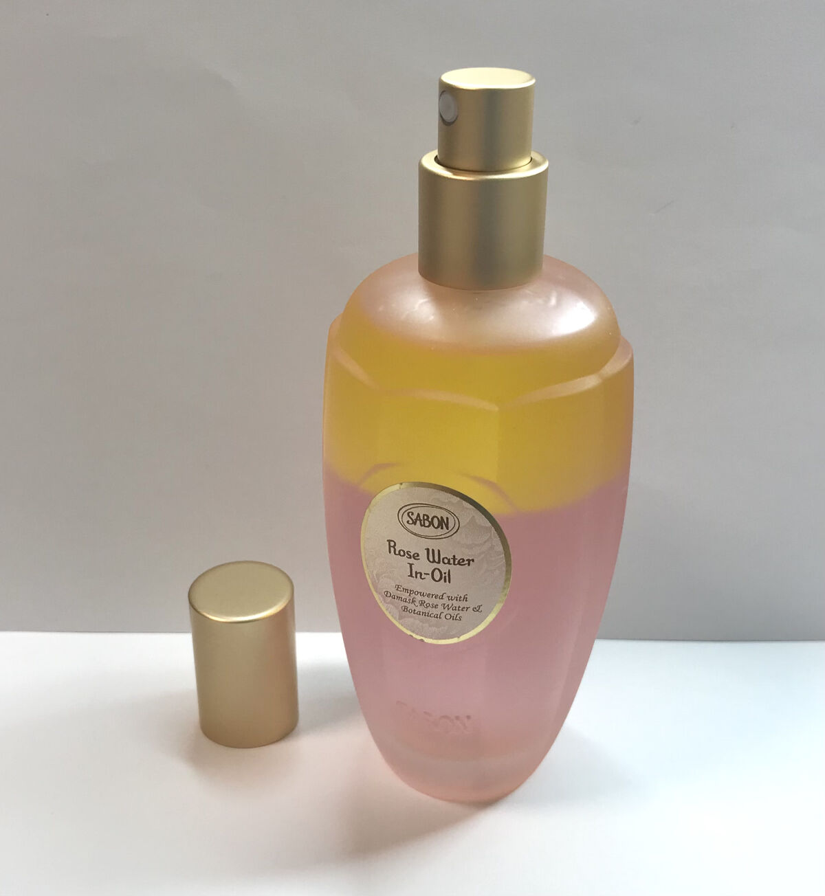 ローズウォーターインオイル/SABON/ミスト状化粧水を使ったクチコミ（2枚目）