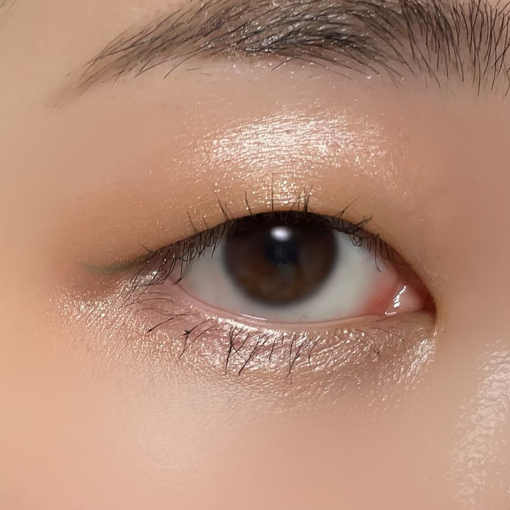 シャイニーシャドウ N/excel/単色アイシャドウを使ったクチコミ（3枚目）