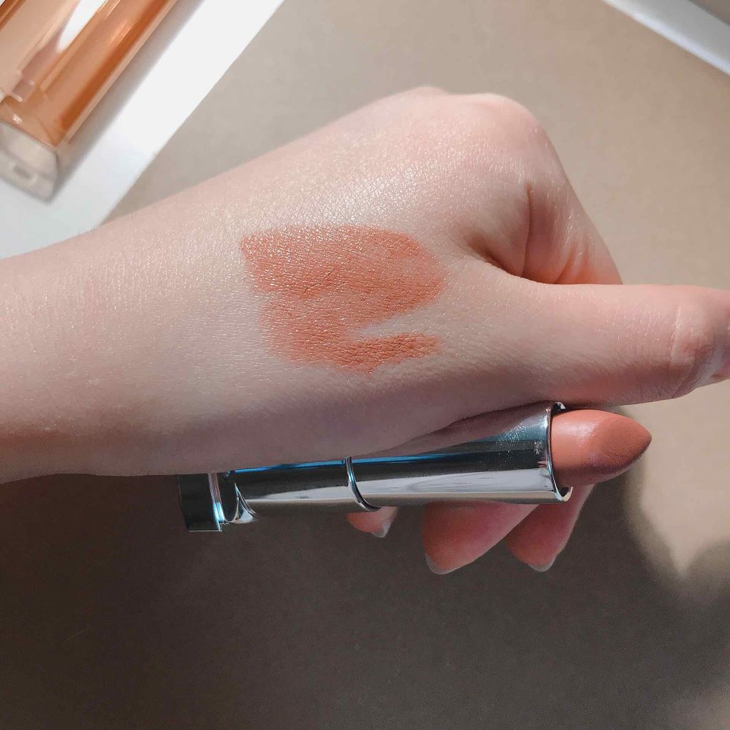 ウォーター シャイニー ミルキー/MAYBELLINE NEW YORK/口紅を使ったクチコミ（2枚目）