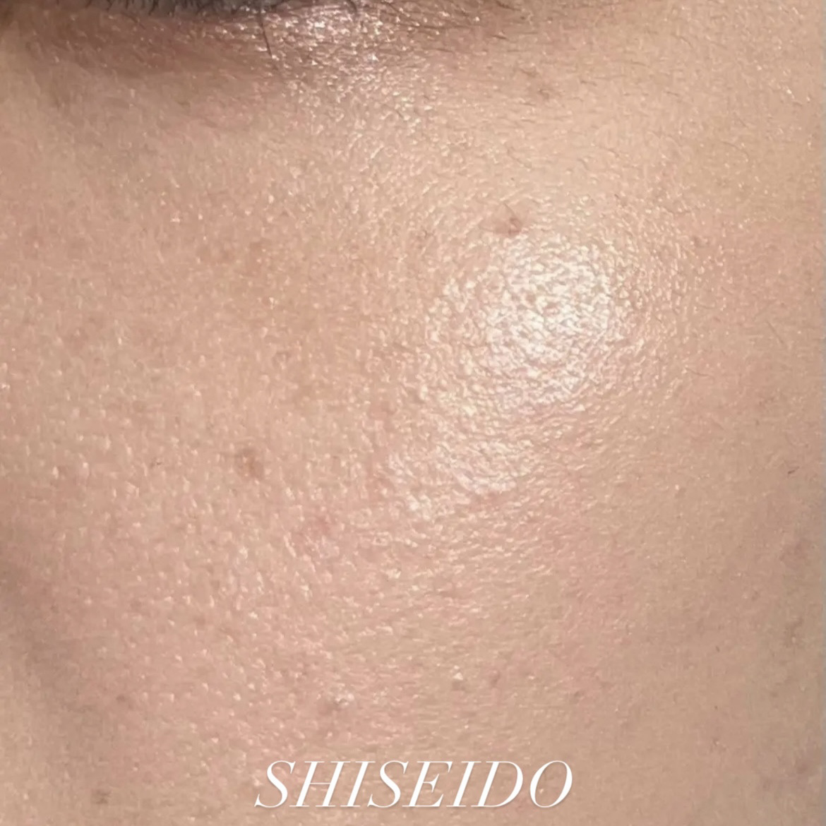 ディオールスキン フォーエヴァー フルイド グロウ/Dior/リキッドファンデーションを使ったクチコミ（2枚目）