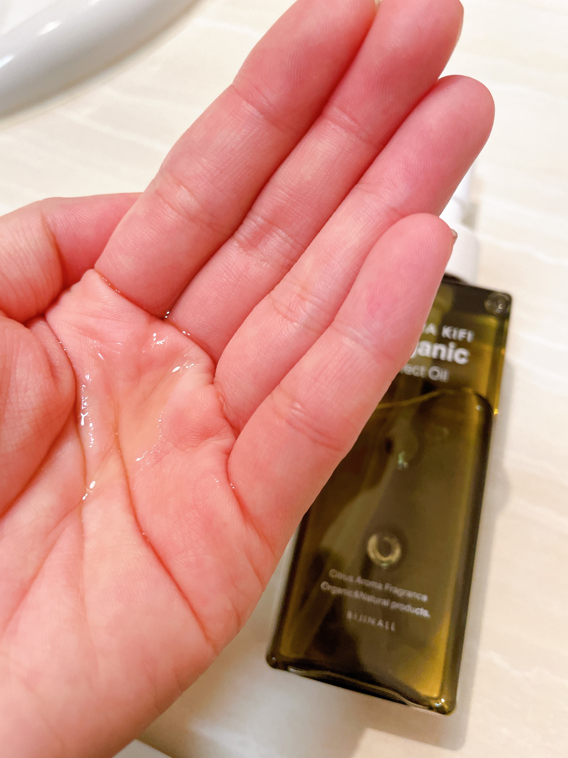 オーガニック エフェクトオイル/AROMA KIFI/ヘアオイルを使ったクチコミ（2枚目）