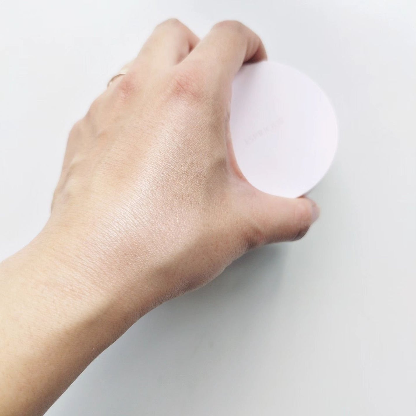 シルキーロングステイ パウダー/ESPRIQUE/ルースパウダーを使ったクチコミ(5枚目)