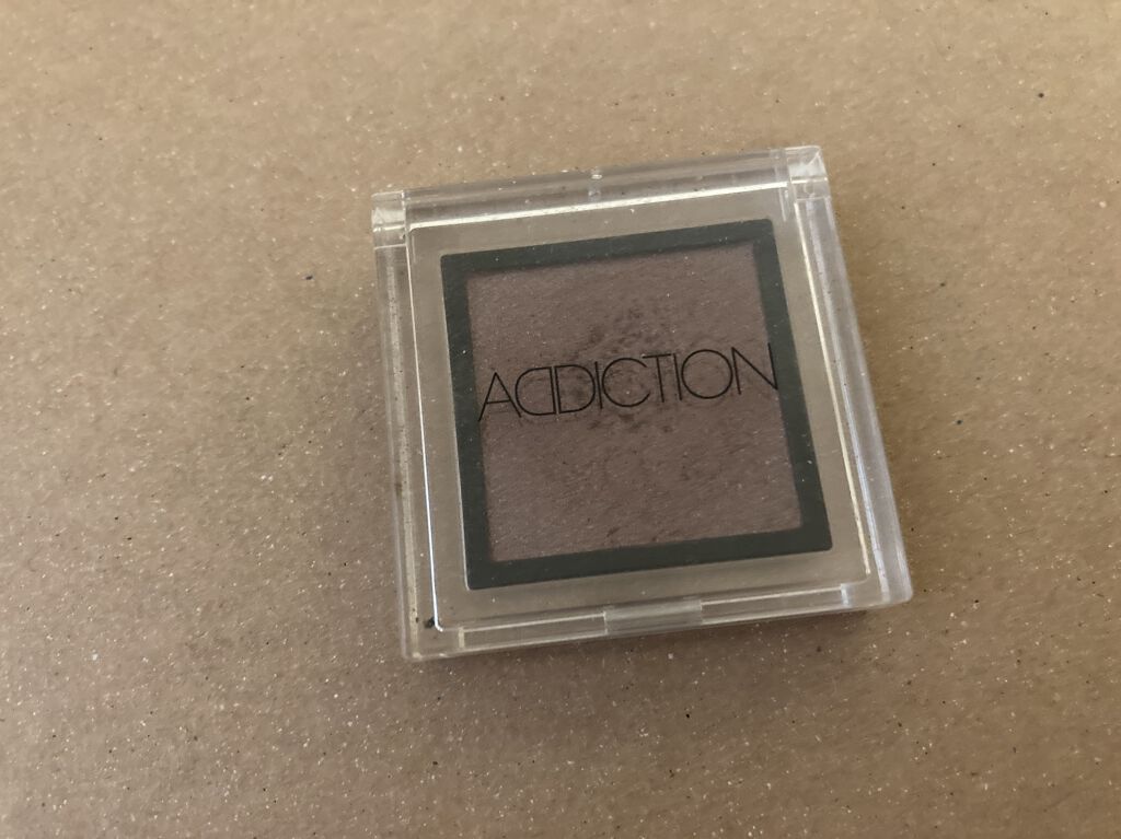 アディクション ザ アイシャドウ/ADDICTION/単色アイシャドウを使ったクチコミ（1枚目）