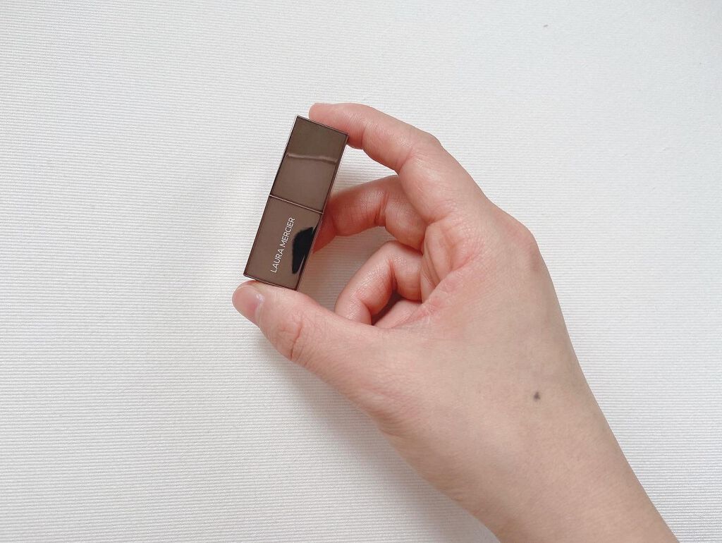 ルージュ エッセンシャル シルキー クリーム リップスティック 05 ブランナチュレル（ミニ）/ローラ メルシエ/口紅を使ったクチコミ（3枚目）