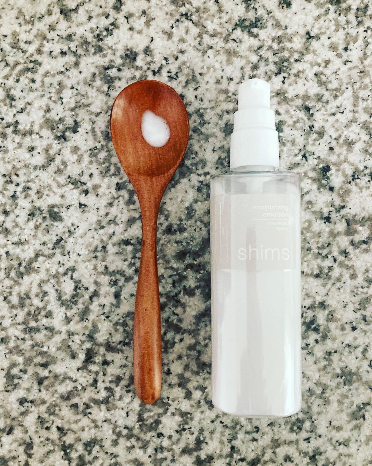 モイスチャライジング エマルジョン/shims/乳液を使ったクチコミ（2枚目）