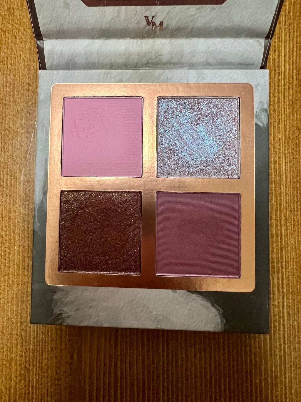 Venus Marble アイシャドウキャットシリーズ/Venus Marble/アイシャドウパレットを使ったクチコミ(2枚目)