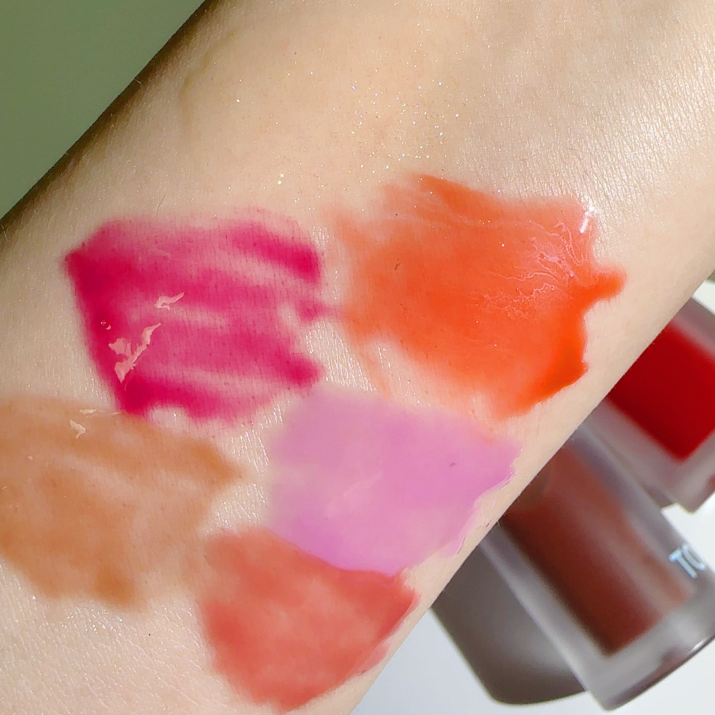 ジューシーベリープランピングリップオイル/TOCOBO/リップグロスを使ったクチコミ(4枚目)