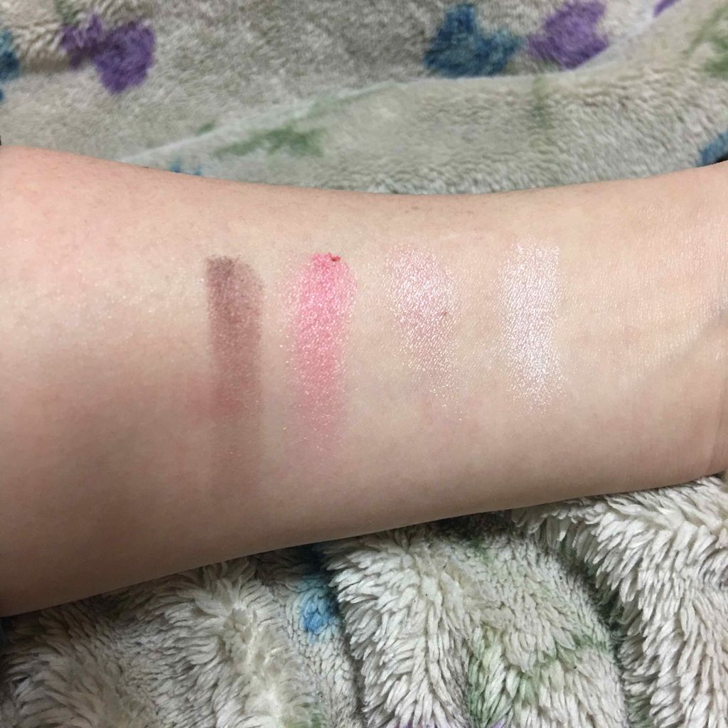 リアルクローズシャドウ/excel/アイシャドウパレットを使ったクチコミ(2枚目)