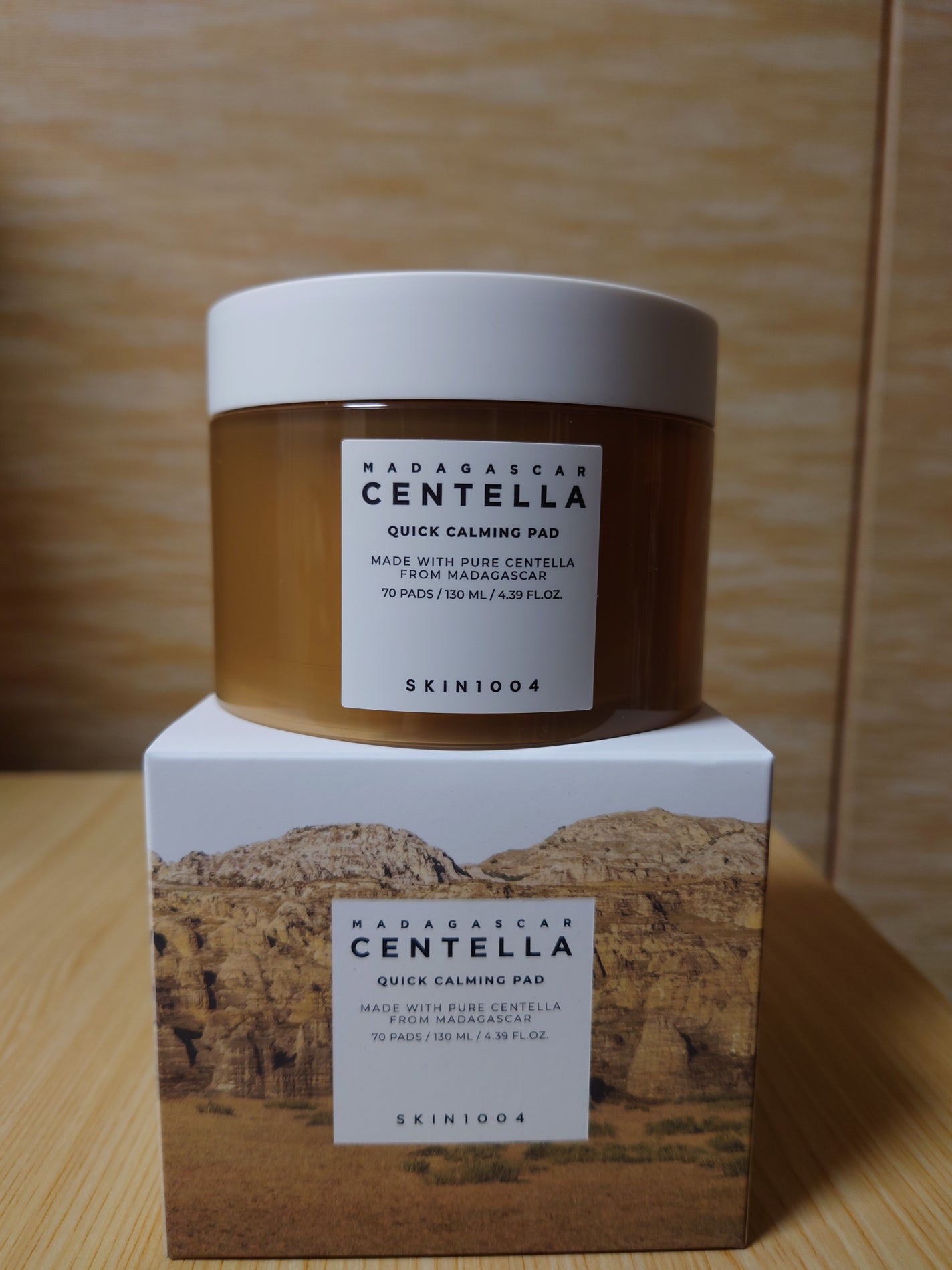 S.L on LIPS 「センテラクイックカーミングパッド70枚箱を開けると中蓋とピンセ..」(1枚目)