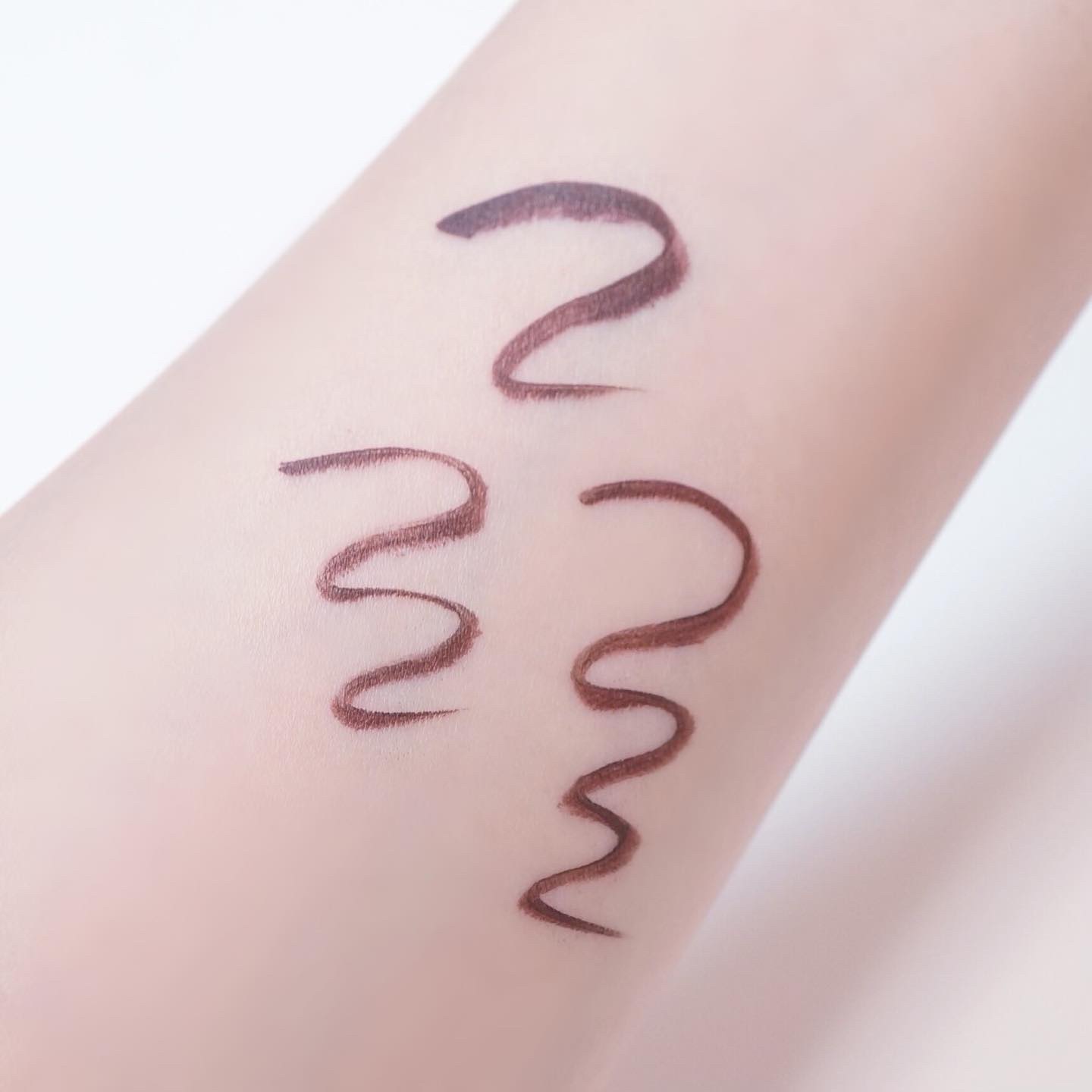 シルキーリキッドアイライナーWP/D-UP/リキッドアイライナーを使ったクチコミ（3枚目）