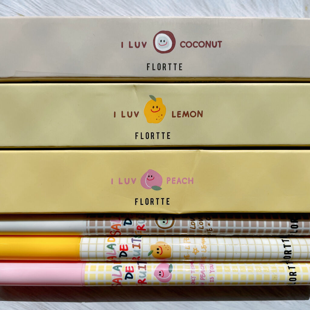 白夜と極夜シリーズシングルアイシャドウ 砂礫/FlowerKnows/単色アイシャドウを使ったクチコミ（3枚目）