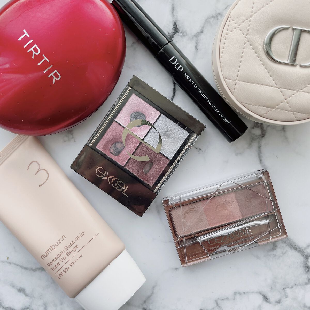 リアルクローズシャドウ/excel/アイシャドウパレットを使ったクチコミ（1枚目）