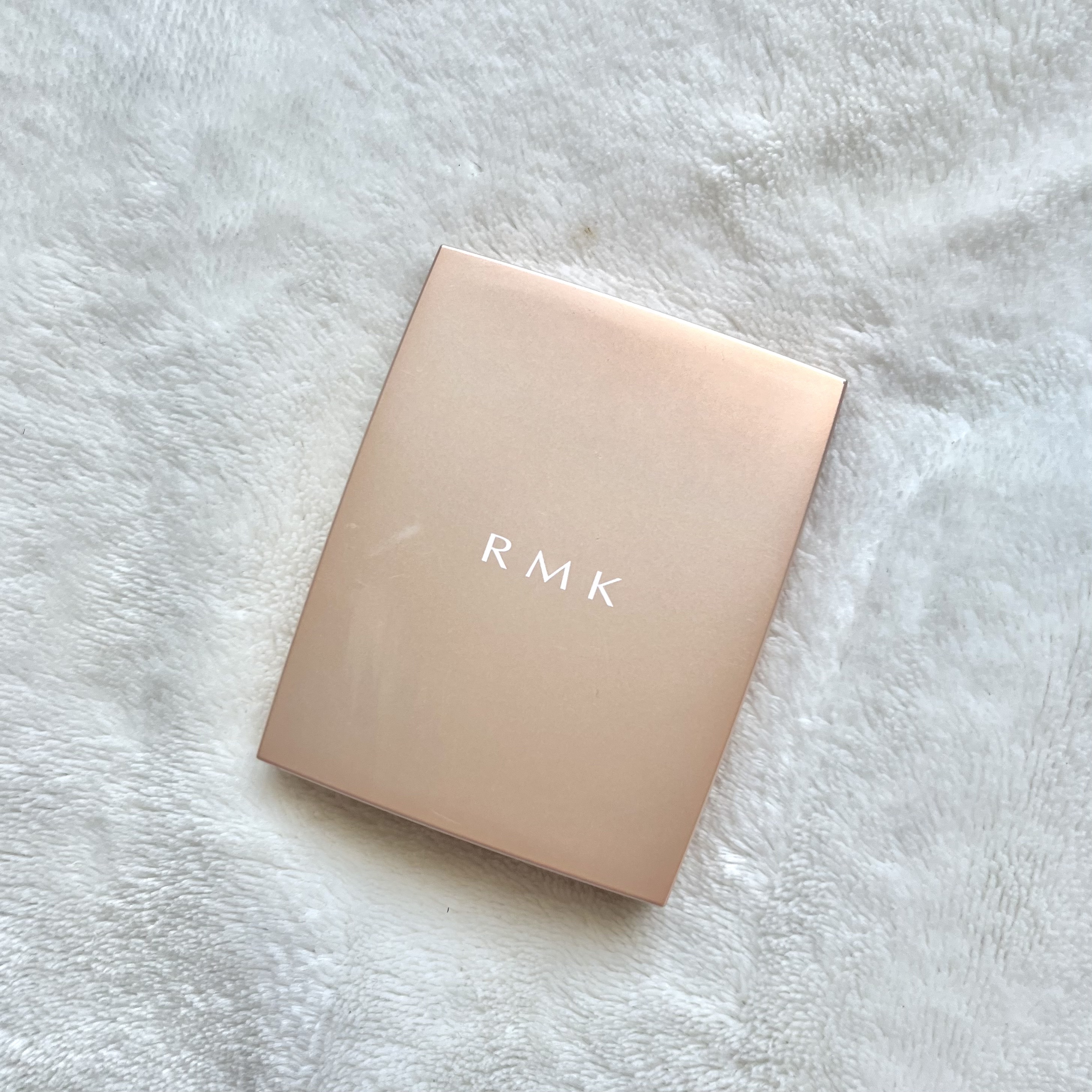  ローズウッドデイドリーム 4アイズ /RMK/アイシャドウパレットを使ったクチコミ（2枚目）