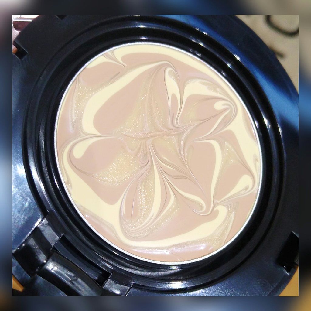 VT コラーゲンパクト/VT/クリーム・エマルジョンファンデーションを使ったクチコミ（2枚目）