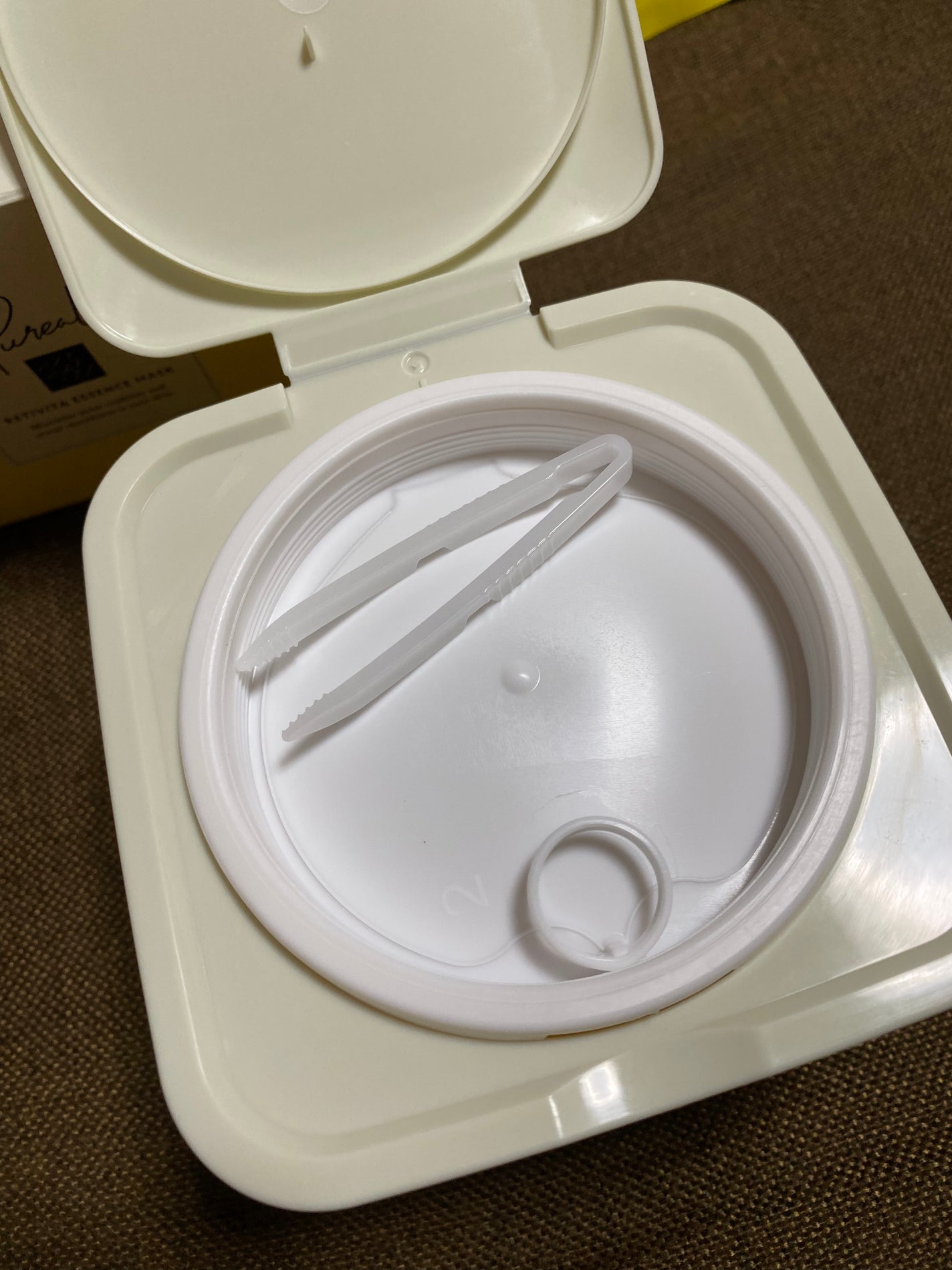 レチビタエッセンスマスク/ピュレア/シートマスク・パックを使ったクチコミ(2枚目)