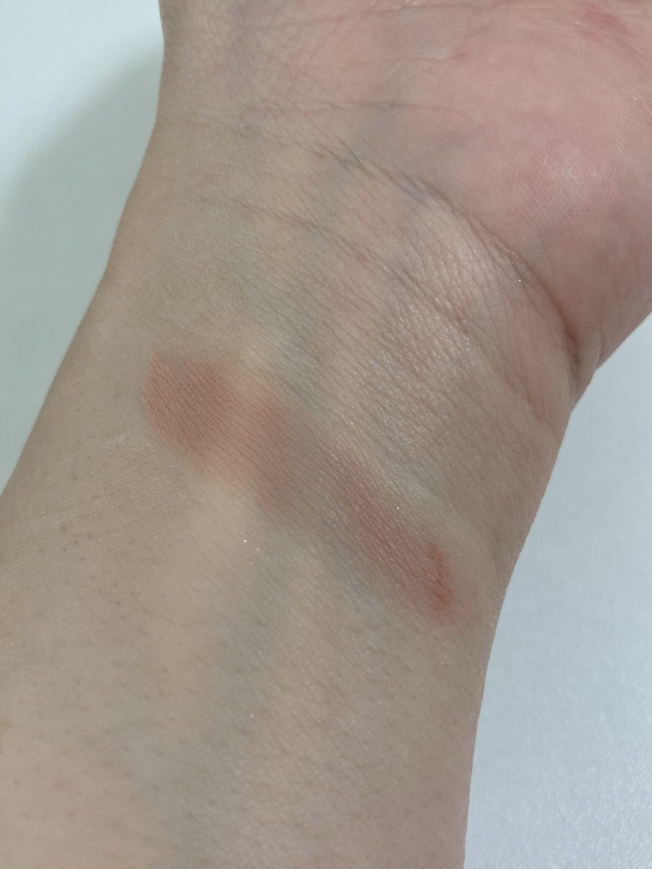 APPLE YOU ニュアンスグロウパウダー/Joocyee/パウダーチークを使ったクチコミ（2枚目）